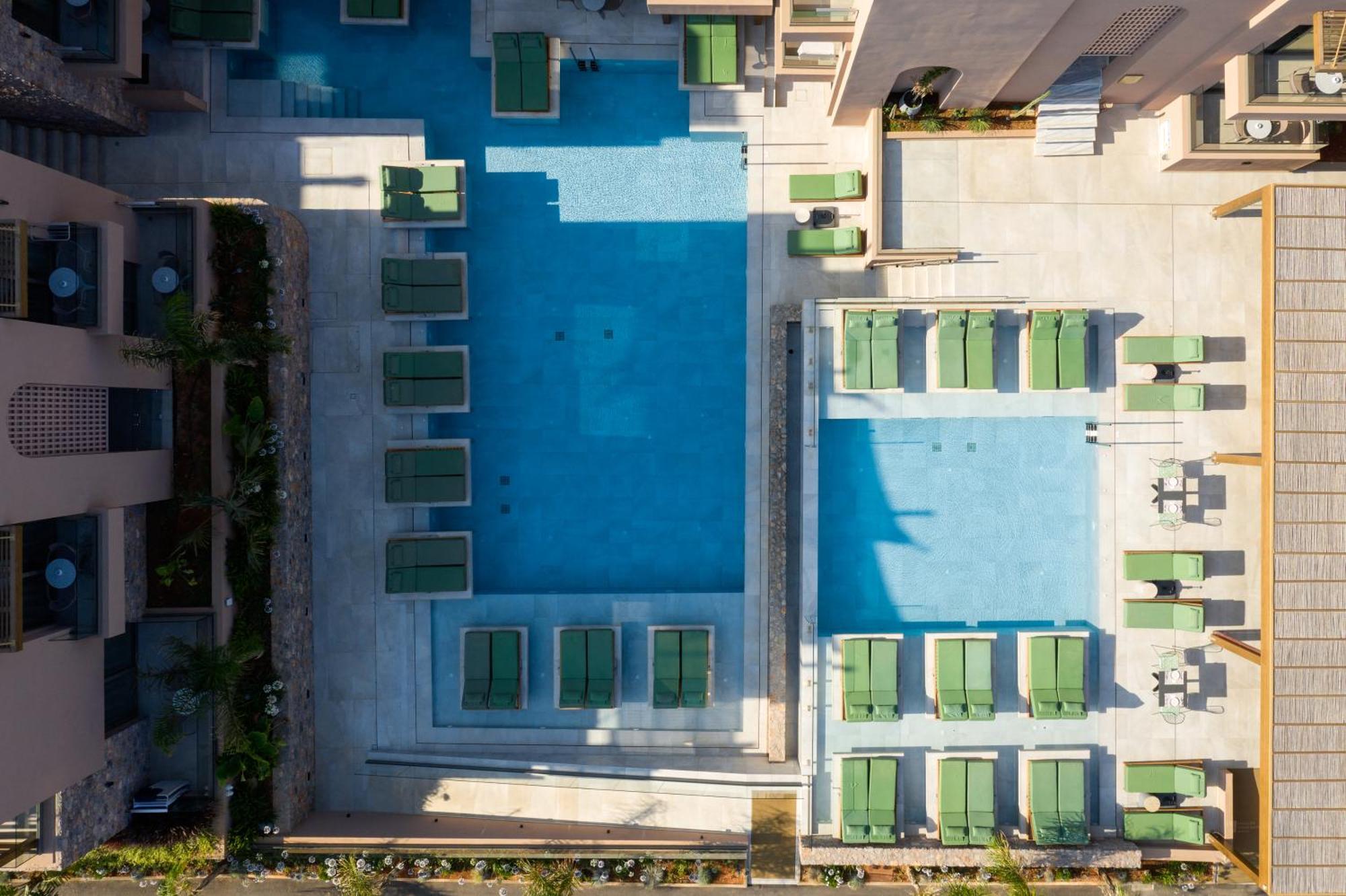 Paralos Venus Suites Adults Only Херсонисос Екстериор снимка