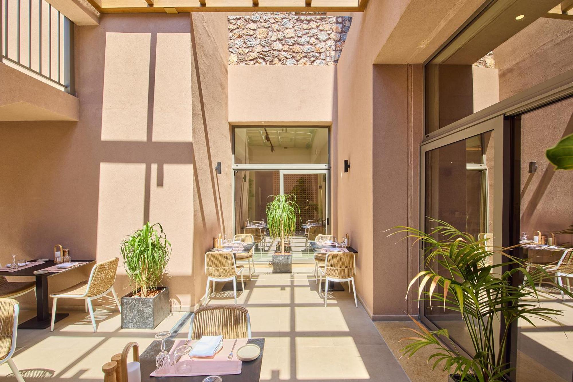 Paralos Venus Suites Adults Only Херсонисос Екстериор снимка